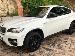 Blanc Utilisé 2010 BMW X6 Sport Line SUV | 20 990 € (Prix assez cher)