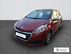 Rouge Utilisé 2018 Peugeot 208 Citadine | 10 990 € (Prix juste)