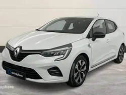 Blanc Utilisé 2021 Renault Clio V LIMITED Berline | 13 899 € (Prix juste)