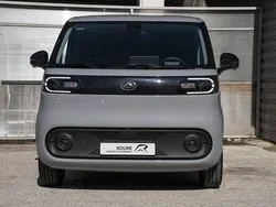 Gris Nouvelle 2024 Maxus eDeliver 5 Van | 35 990 €
