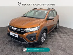 Beige Utilisé 2023 Dacia Sandero Expression Citadine | 17 490 € (Prix assez cher)