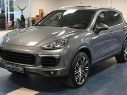 Gris Utilisé 2016 Porsche Cayenne SUV | 37 497 € (Prix juste)