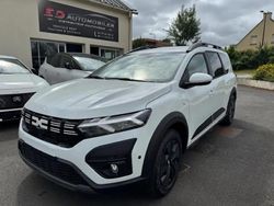 Blanc Nouvelle 2025 Dacia Jogger Expression Monospace | 23 990 € (Prix juste)