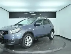 Gris Utilisé 2010 Nissan Qashqai Tekna SUV | 9 490 €