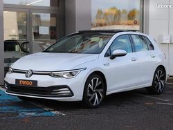 Blanc Utilisé 2023 VW Golf VIII Style Break | 25 990 € (Prix assez cher)