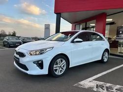 Blanc Utilisé 2021 Kia Ceed Active Berline | 16 990 € (Bon prix)