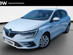 Blanc Utilisé 2020 Renault Mégane IV Business Berline | 17 990 € (Prix juste)