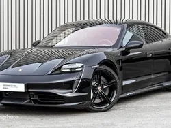 Noir Utilisé 2021 Porsche Taycan Berline | 114 900 € (Prix juste)