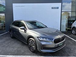Gris Utilisé 2024 Skoda Superb Selection | 36 990 € (Super prix)