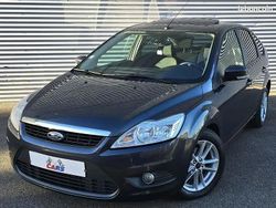 Gris Utilisé 2009 Ford Focus Style Berline | 7 990 € (Prix assez cher)