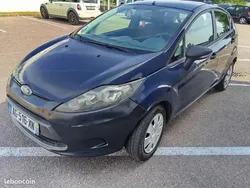 Bleu Utilisé 2009 Ford Fiesta Citadine | 2 990 € (Prix juste)