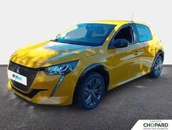 Jaune Utilisé 2023 Peugeot e-208 Active Citadine | 15 990 € (Prix juste)