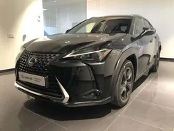 Noir Utilisé 2024 Lexus UX 300h SUV | 40 900 € (Prix juste)