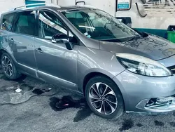 Utilisé 2014 Renault Grand Scénic III Bose Edition Monospace | 5 900 € (Bon prix)