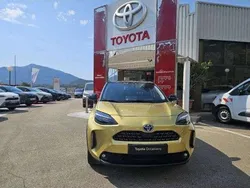 Utilisé 2022 Toyota Yaris Hybrid | 23 900 € (Prix assez cher)