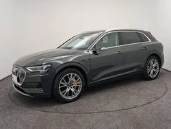 Gris Utilisé 2020 Audi e-tron Design SUV | 45 900 € (Bon prix)