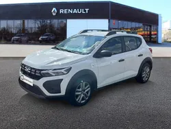 Blanc Utilisé 2023 Dacia Sandero Essentiel Citadine | 14 500 € (Prix juste)