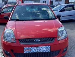 Rouge Utilisé 2007 Ford Fiesta Ambiente Citadine | 4 250 € (Prix juste)