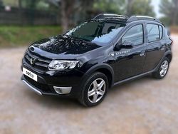 Noir Utilisé 2016 Dacia Sandero Prestige Berline | 9 400 € (Prix juste)