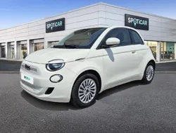 Blanc Utilisé 2022 Fiat 500e Action Citadine | 13 990 € (Prix juste)