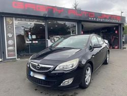 Noir Utilisé 2011 Opel Astra Berline | 5 990 € (Prix juste)