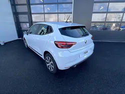 Utilisé 2023 Renault Clio V Equilibre Citadine | 14 990 € (Prix juste)
