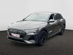Gris Utilisé 2023 Audi e-tron S-Line SUV | 72 990 €