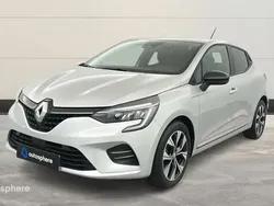 Utilisé 2023 Renault Clio V Evolution Berline | 16 999 € (Prix juste)