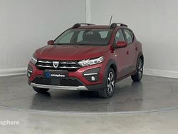 Rouge Utilisé 2022 Dacia Sandero Comfort Citadine | 14 199 € (Prix juste)