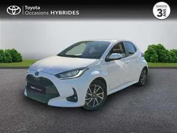 Utilisé 2023 Toyota Yaris Hybrid Design Berline | 19 990 € (Prix juste)