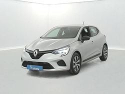 Utilisé 2023 Renault Clio V Equilibre Citadine | 14 490 € (Bon prix)
