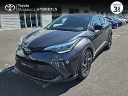 Utilisé 2023 Toyota C-HR Design SUV | 24 990 € (Prix juste)