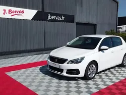 Blanc Utilisé 2019 Peugeot 308 Active Berline | 13 790 € (Prix juste)
