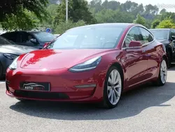 Rouge Utilisé 2019 Tesla Model 3 Performance Berline | 33 990 € (Prix juste)
