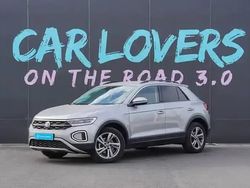 Gris pyrite metallise Utilisé 2025 VW T-Roc SUV | 29 690 € (Prix juste)