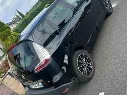Utilisé 2013 Renault Scénic III Bose Edition Monospace | 5 699 € (Prix juste)