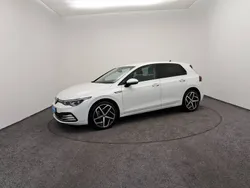 Blanc Utilisé 2024 VW Golf VIII Berline | 33 990 € (Prix cher)