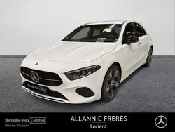 Blanc Utilisé 2024 Mercedes A180 Progressive | 31 890 € (Prix juste)