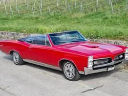Rouge Utilisé 1967 Pontiac GTO Cabriolet | 83 253 €