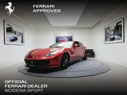 Utilisé 2016 Ferrari GTC4Lusso Coupé | 239 900 € (Prix assez cher)