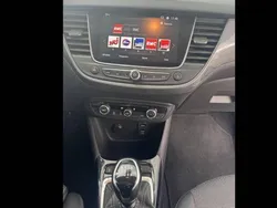Blanc Utilisé 2022 Opel Crossland X Business SUV | 14 999 € (Prix juste)