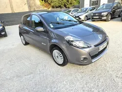 Gris Utilisé 2012 Renault Clio IV Dynamique Berline | 6 490 € (Bon prix)