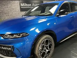 Bleu Utilisé 2023 Alfa Romeo Tonale Ti SUV | 24 990 € (Prix juste)