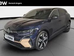 Bleu Utilisé 2023 Renault Mégane Iconic Berline | 29 990 € (Prix juste)