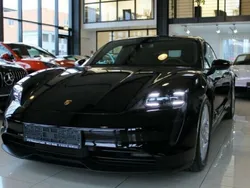 Noir Utilisé 2021 Porsche Taycan Performance Package Berline | 101 500 €