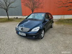 Bleu Utilisé 2007 Mercedes B180 Monospace | 8 990 €