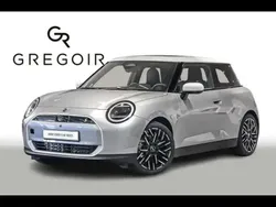 Gris Nouvelle 2024 Mini Cooper SE Favoured Citadine | 42 450 €