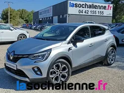 Gris Utilisé 2022 Renault Captur Techno SUV | 17 980 € (Prix juste)