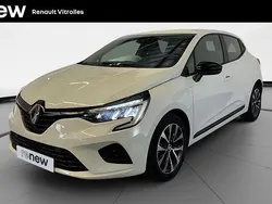 Blanc Utilisé 2023 Renault Clio V Equilibre Citadine | 14 299 € (Prix juste)