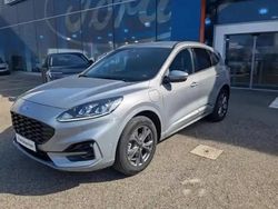 Gris Utilisé 2023 Ford Kuga ST-Line SUV | 29 990 € (Prix juste)